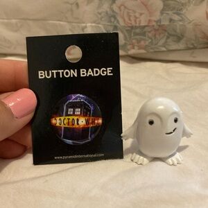 Doctor Who Button Badge and Adipose figure